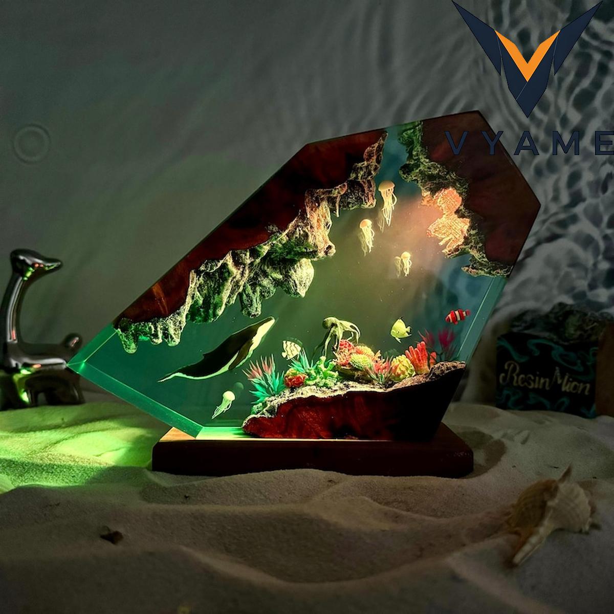 Humpback Whale & Jellyfish Resin Night Light Humpback Whale & Jellyfish Resin Night Light