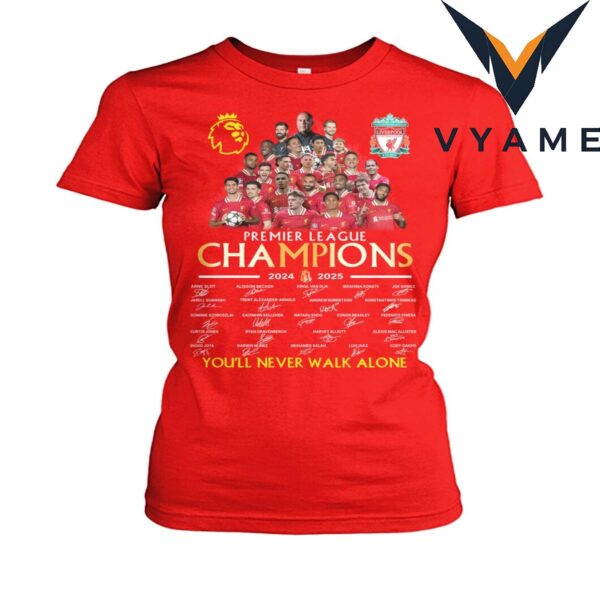 The red t-shirt commemorates Liverpool’s victory in the 2024-2025 Premier League season