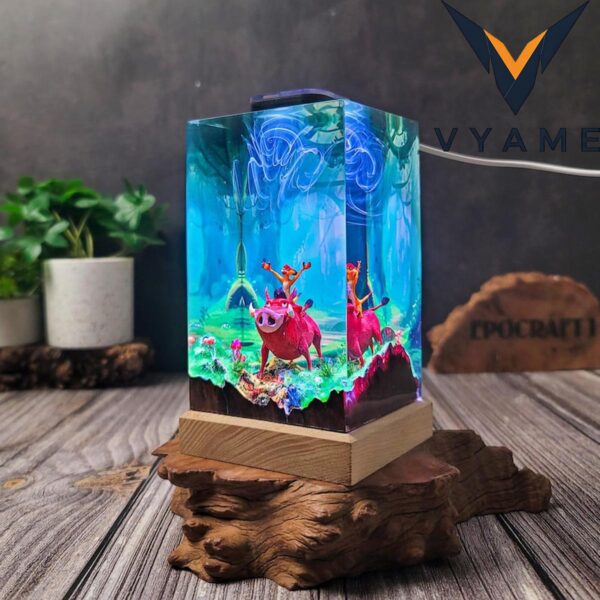 Forest Animal Epoxy Lamp – 3D Jungle Scene LED Night Light Desk Decor
